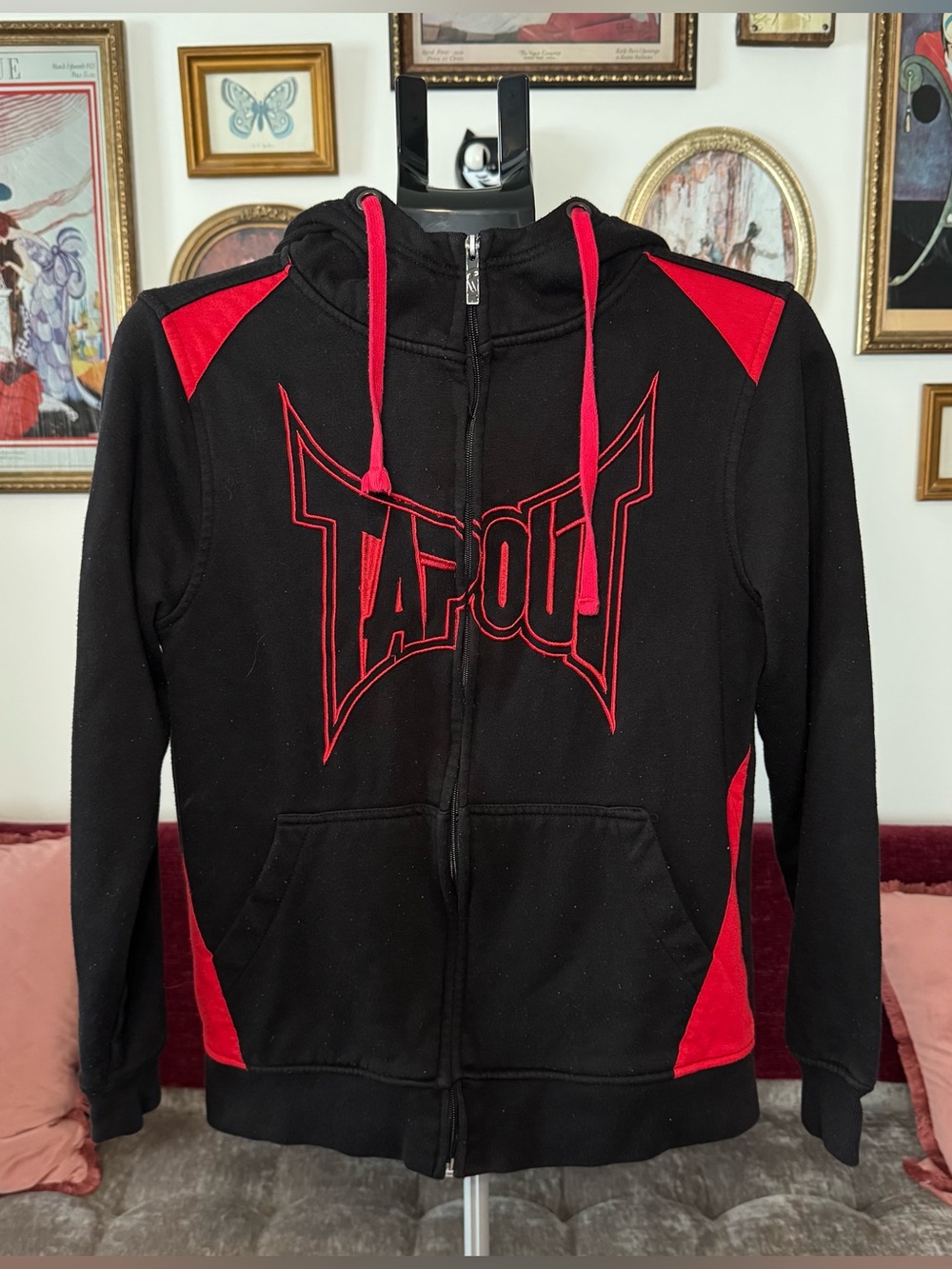 Y2K Tapout Black and Red Full-Zip Hoodie with Logo